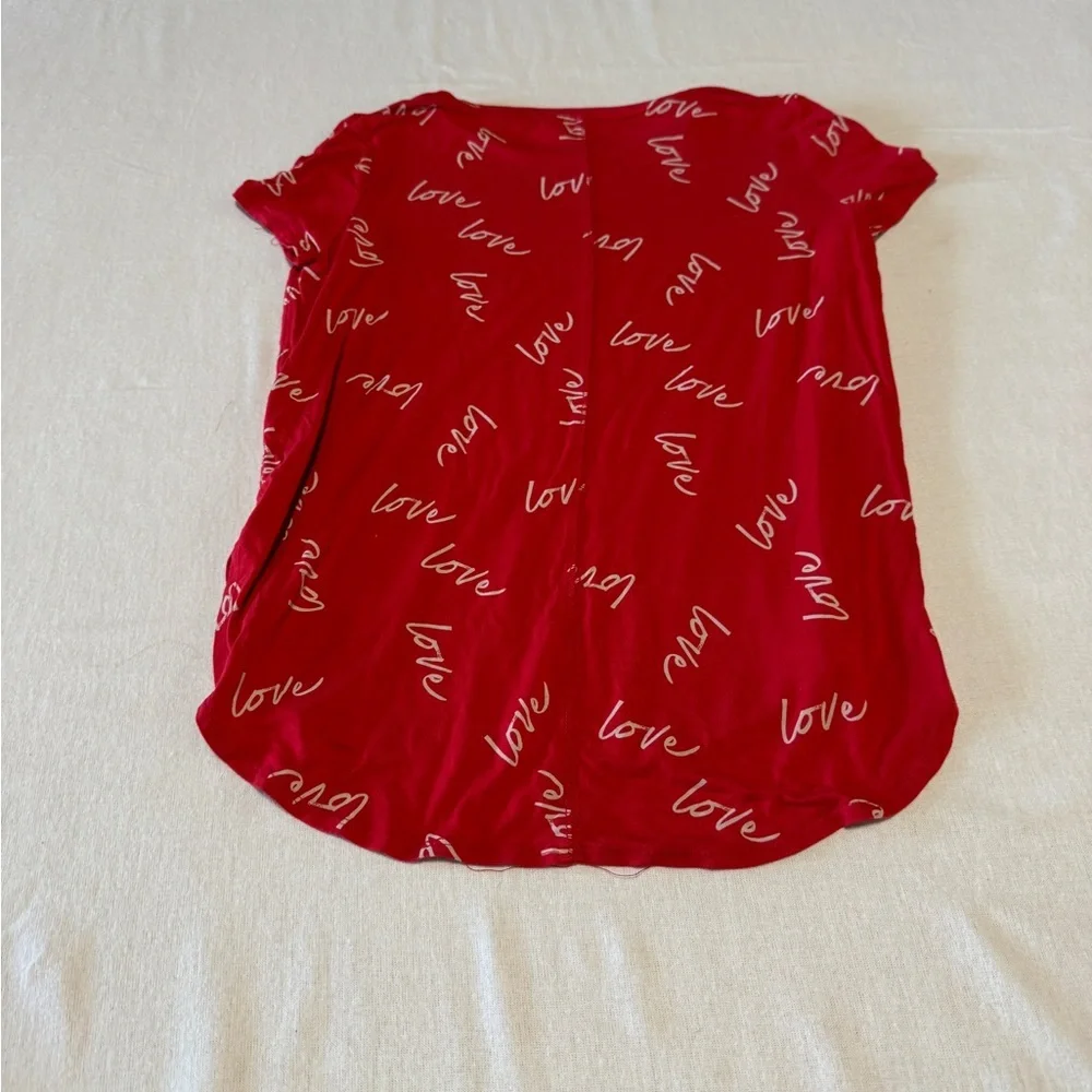 Old Navy Red Love Print Girl's Short Sleeve Tee Size Large or‎ 10/12